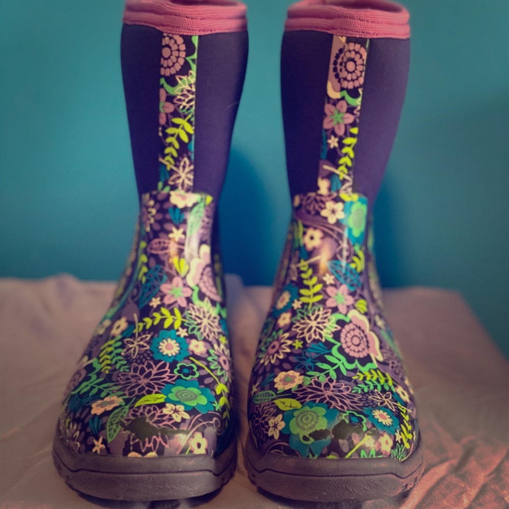 much boots
